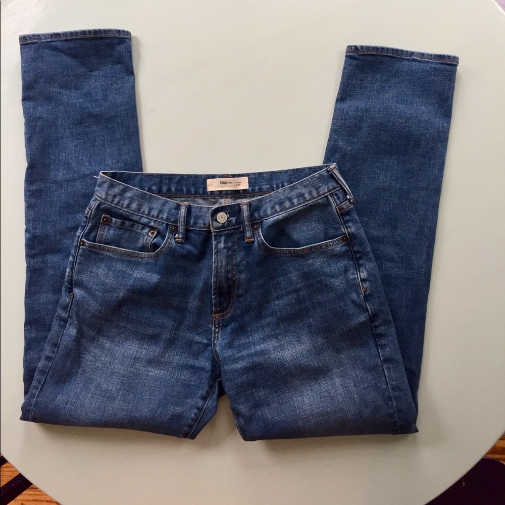 GAP mens jeans straight leg slim, 31 x 32 like new